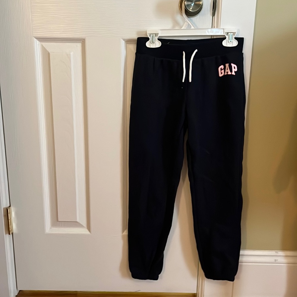 Gap size M sweatpants
